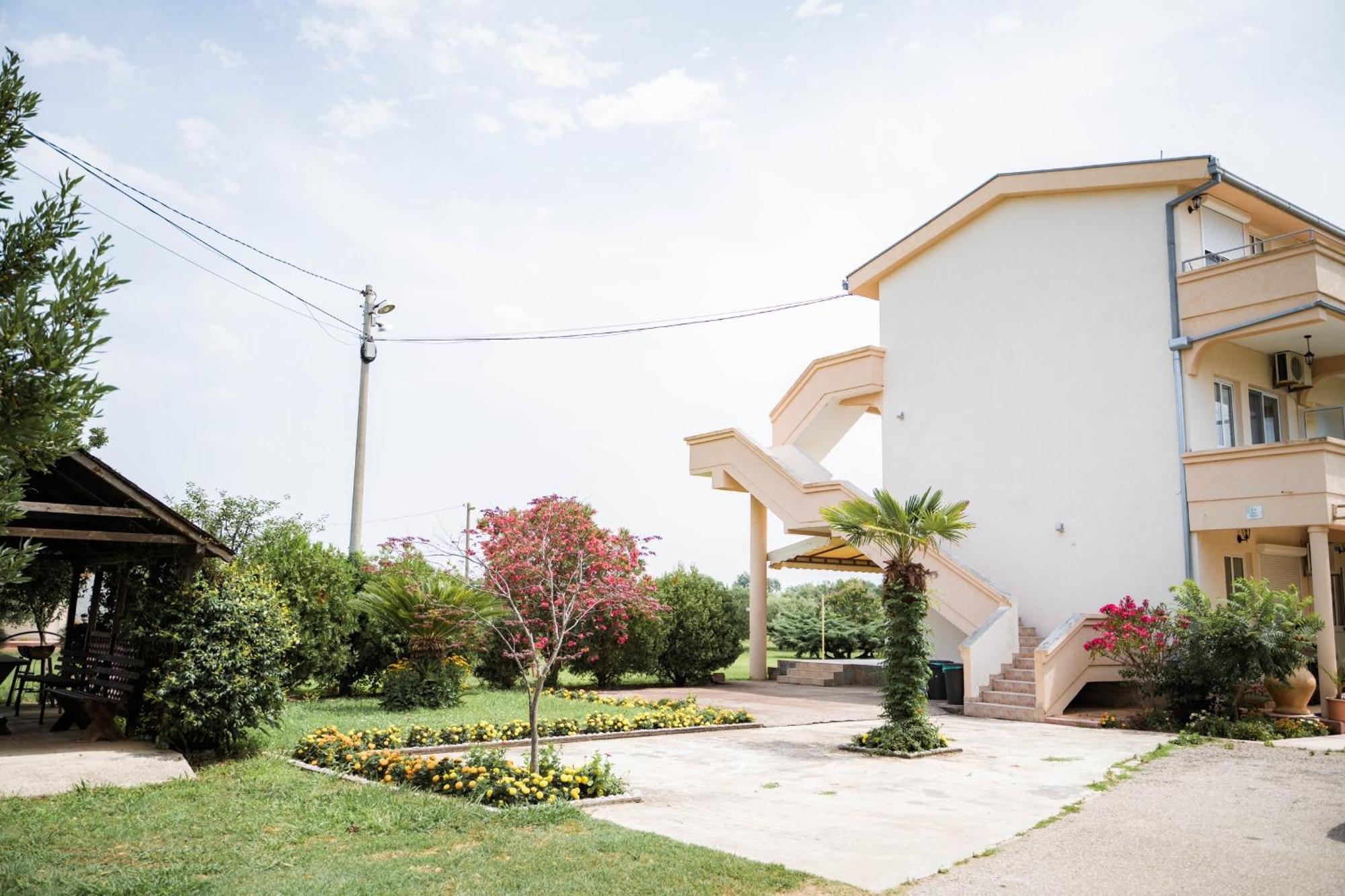 אולסינץ' Apartments Rudaj מראה חיצוני תמונה